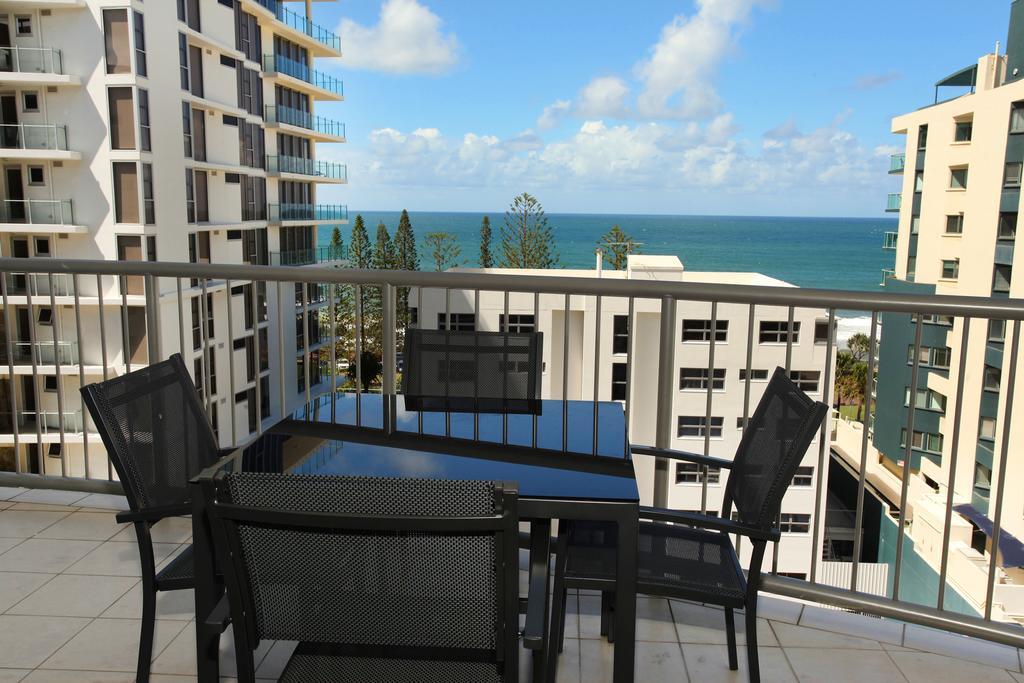 Seamark On First Aparthotel Mooloolaba Exterior photo