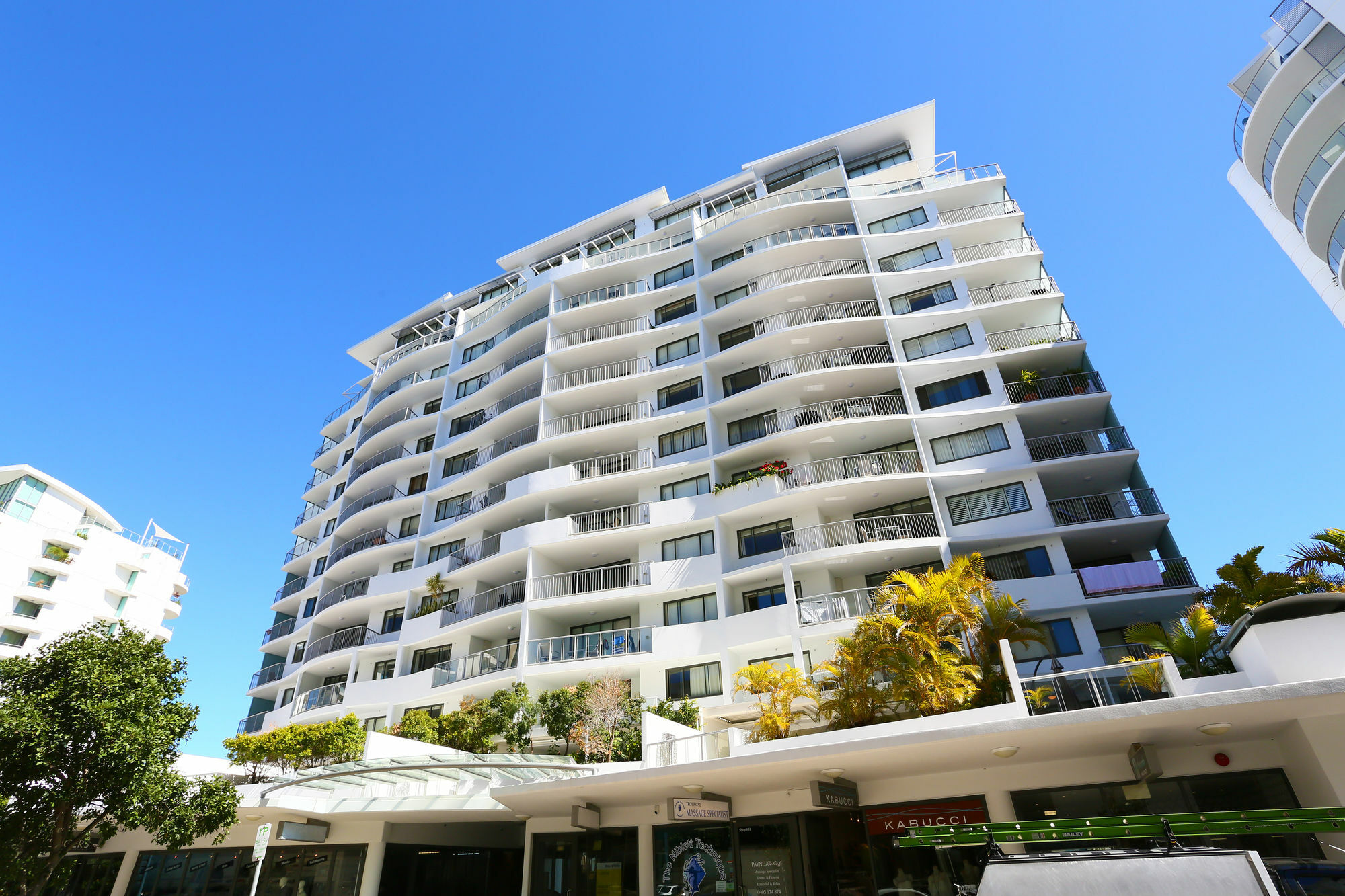 Seamark On First Aparthotel Mooloolaba Exterior photo